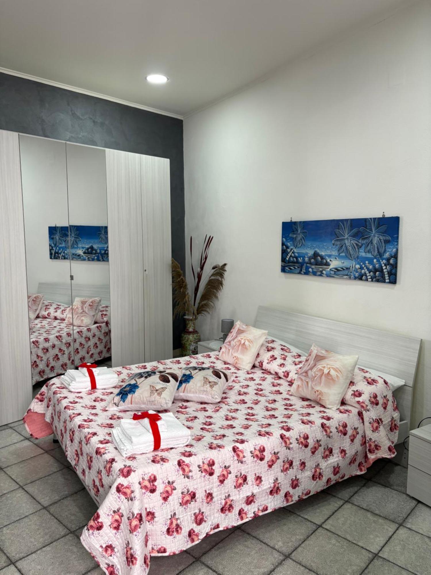 Guest House “Nonna Rossa” Naples Luaran gambar