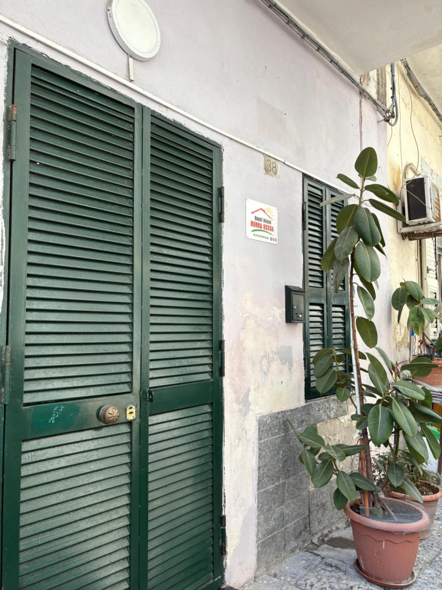 Guest House “Nonna Rossa” Naples Luaran gambar